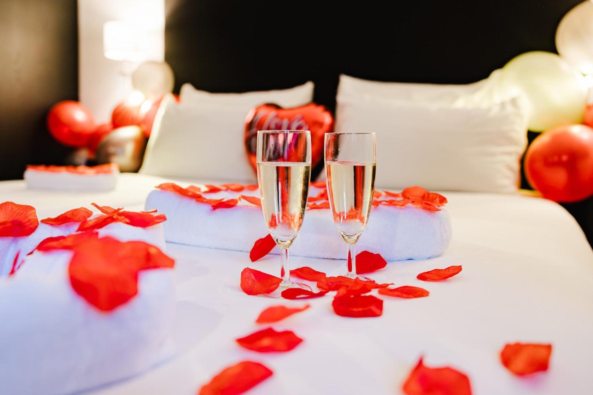Atlas Hotel Валкенбург Экстерьер фото