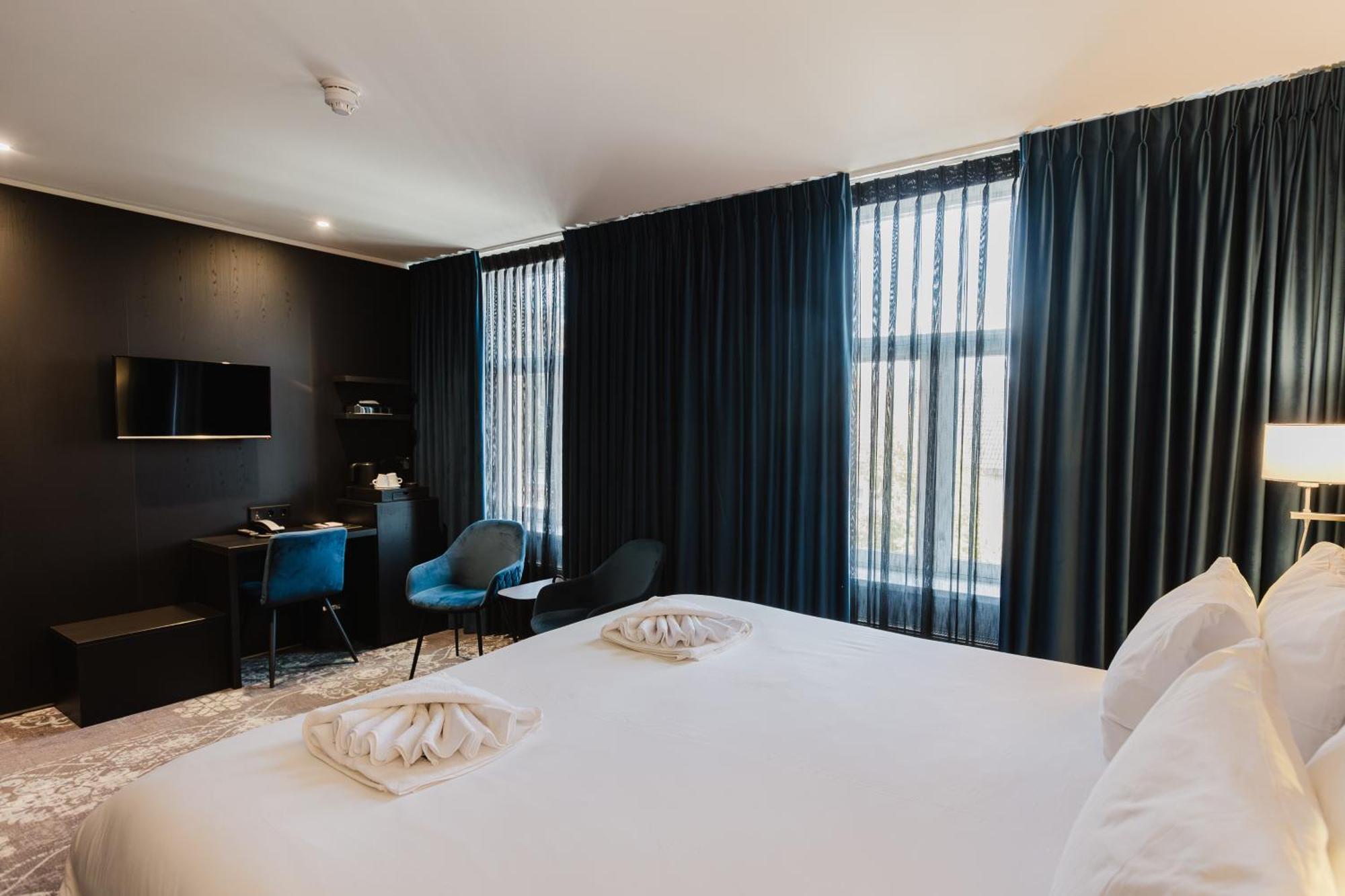 Atlas Hotel Валкенбург Экстерьер фото