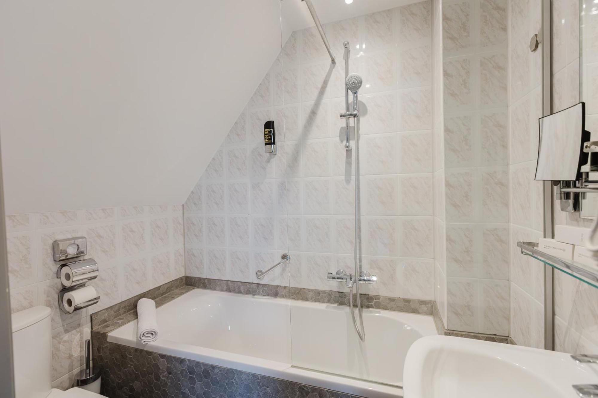 Atlas Hotel Валкенбург Экстерьер фото